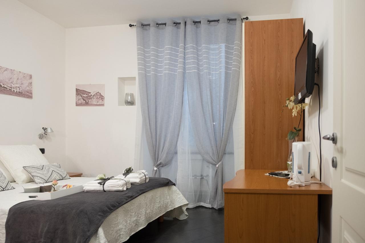 Monteverdi Resort La Spezia Buitenkant foto